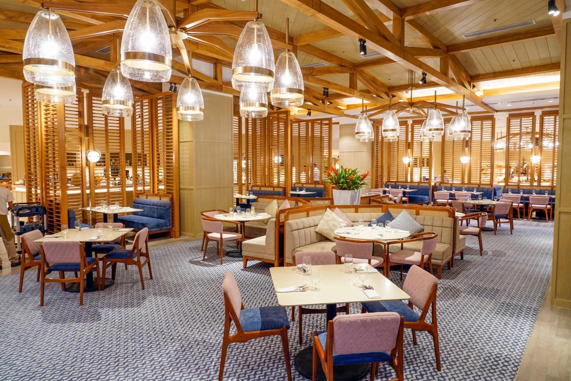 Fili Hotel At Nustar Cebu Екстериор снимка